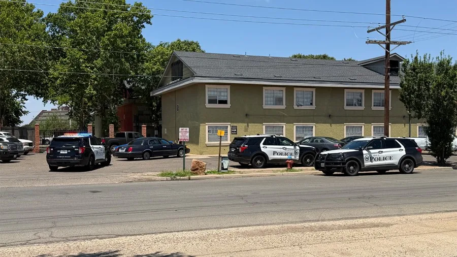 1 injured in South Lubbock shooting