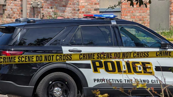 SAPD: Teen found shot in middle of North Side street dies at hospital
