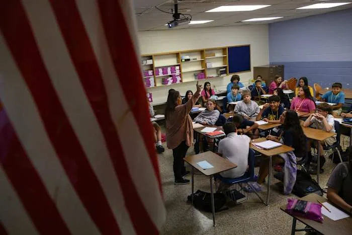 Texas students saw slight gains in math, stalled progress in reading, STAAR results show