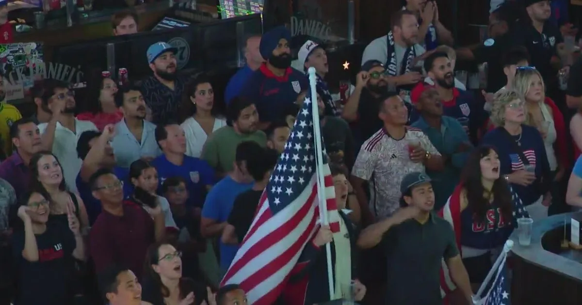 North Texas fans erupt as U.S. men's team advances in World Cup