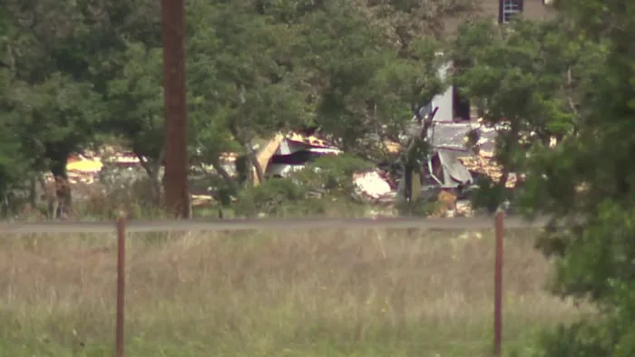 2 dead after Gillespie County house explosion, sheriff's office says