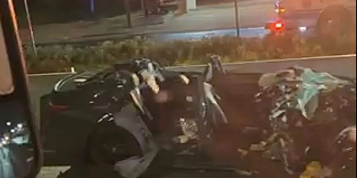 Wrong-way crash shuts down Highway 6 in College Station