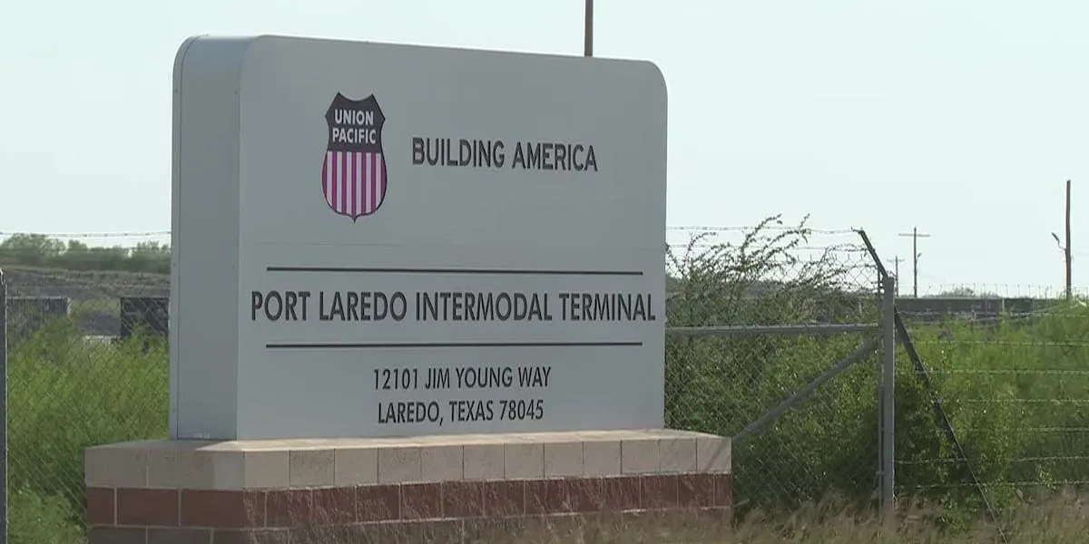 Laredo vigil honors 6 immigrants who died in shipping container