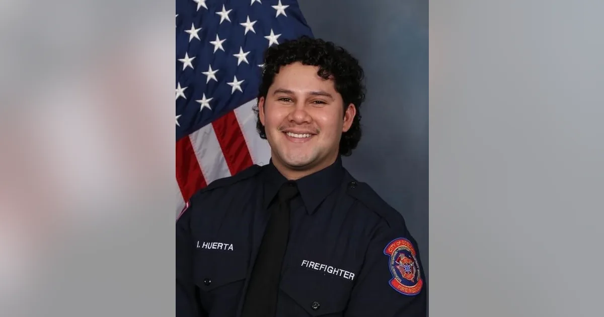 Texas firefighter killed, several others injured in residential blaze