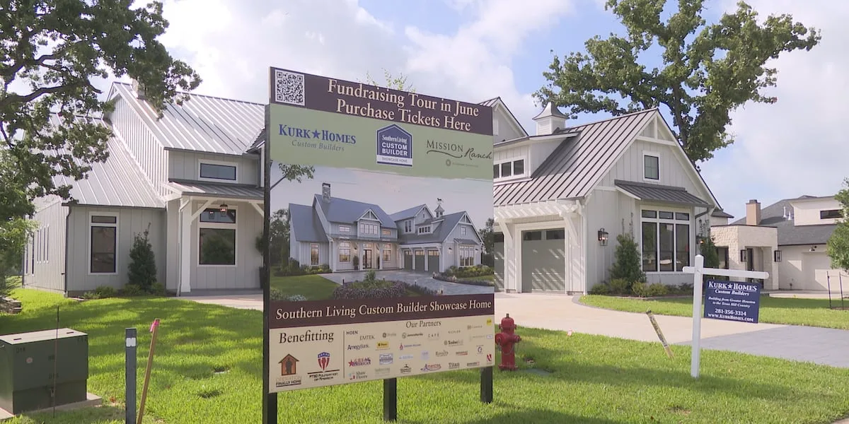 Texas A&M alumni showcase home raising money for veterans: Final weekend to tour "The Reveille"