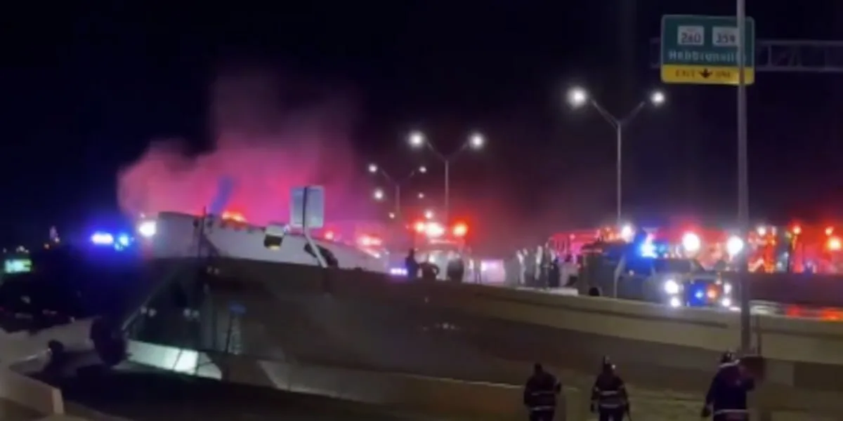 Latest updates on fatal plane crash on Loop 20 in Laredo