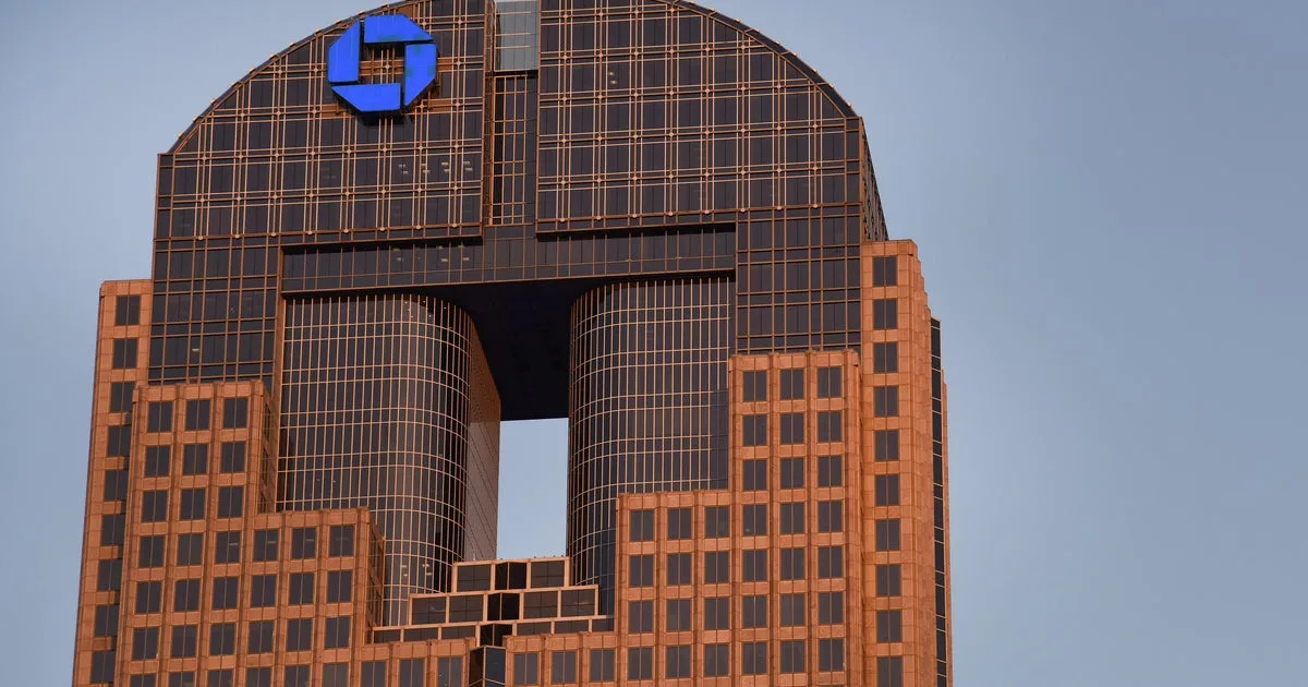 JPMorgan Chase to close Plano call center and lay off 244 employees, company says