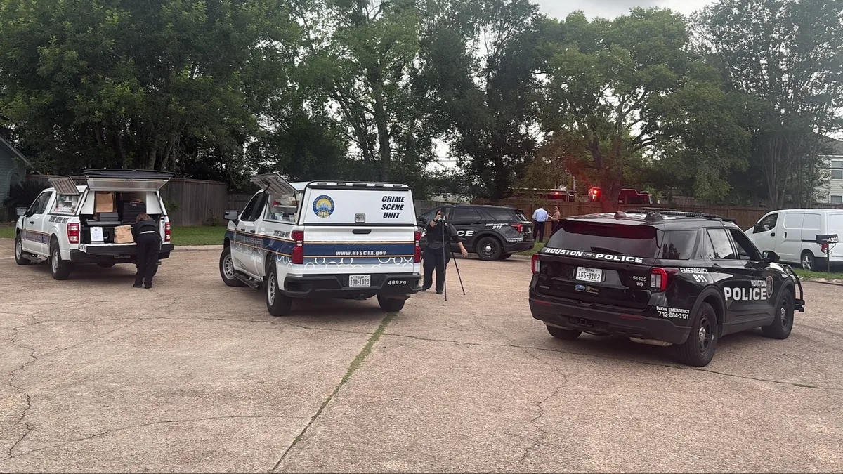 Burglary call leads to death investigation after person shot dead in Alief, HPD says