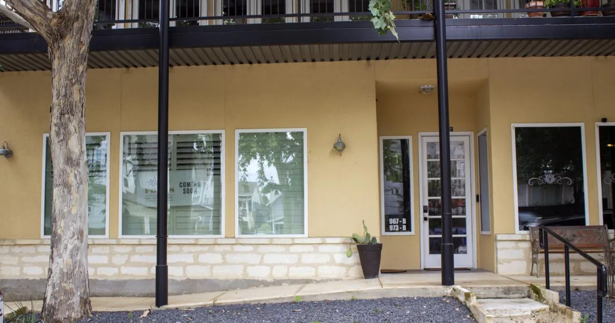 'Wine Folks' Danielle and Jason Grantham bringing wine bar to Town Creek neighborhood in New Braunfels