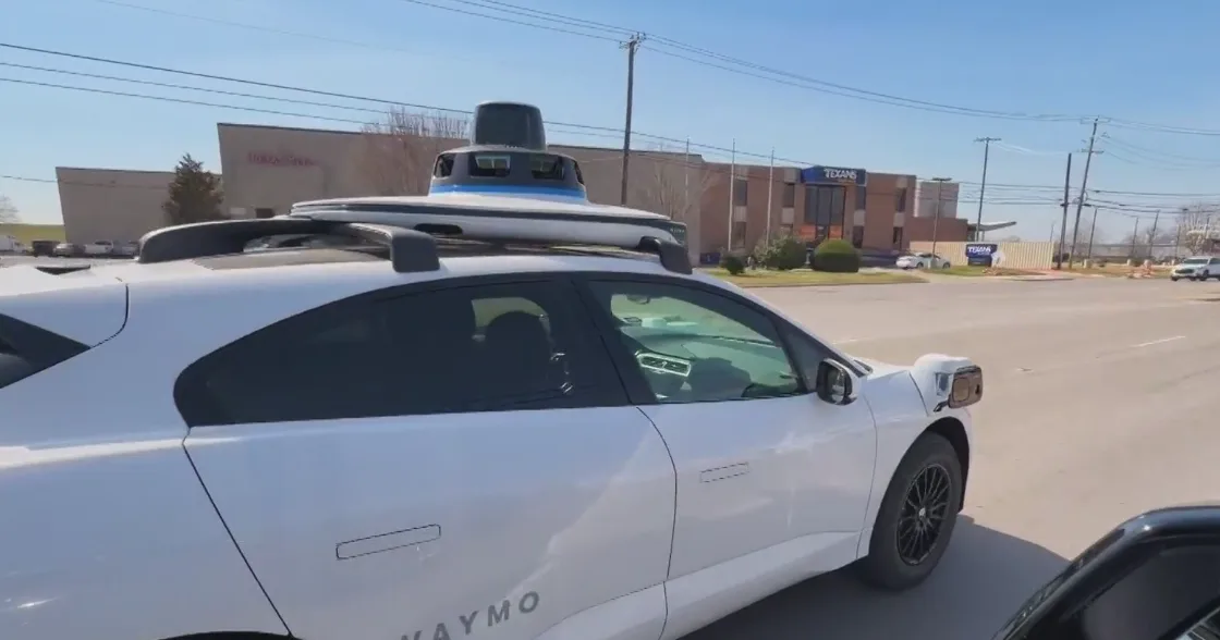 Dallas residents raise safety concerns as Waymo expands