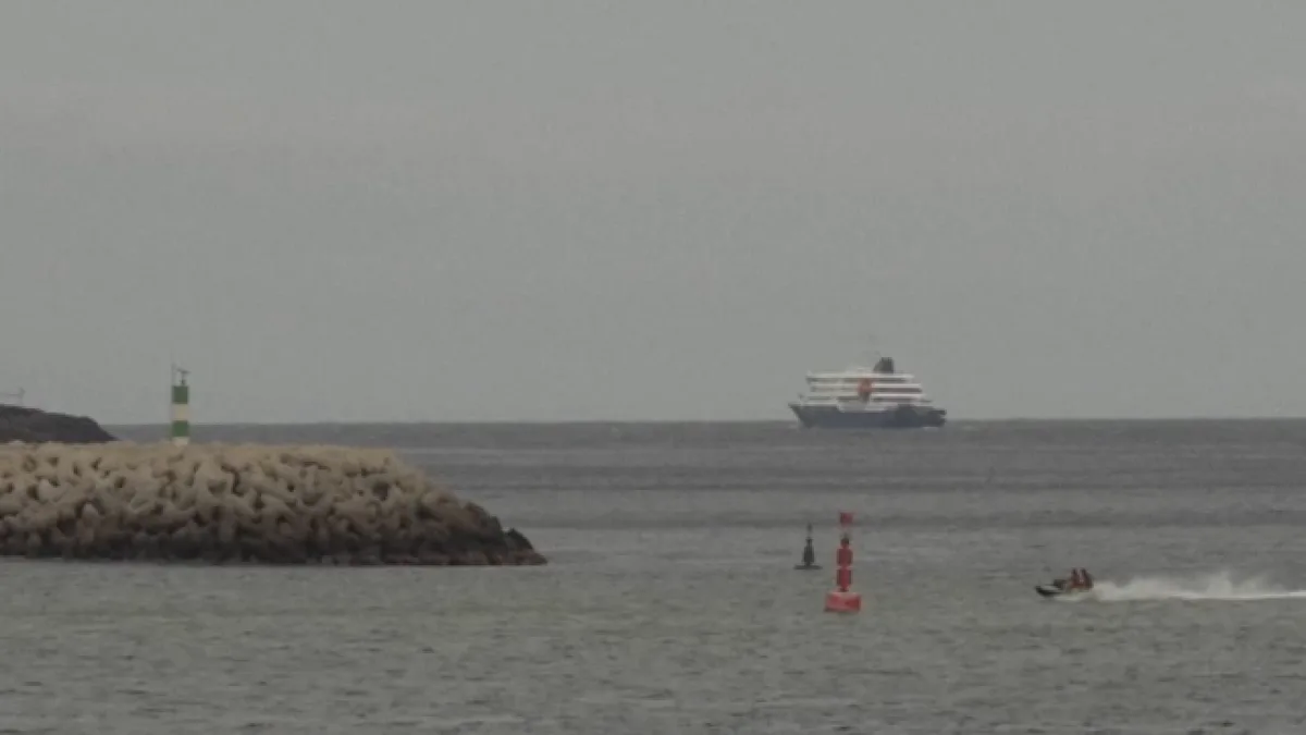 Hantavirus monitoring complete for 2 Texas passengers in cruise ship outbreak, health officials say