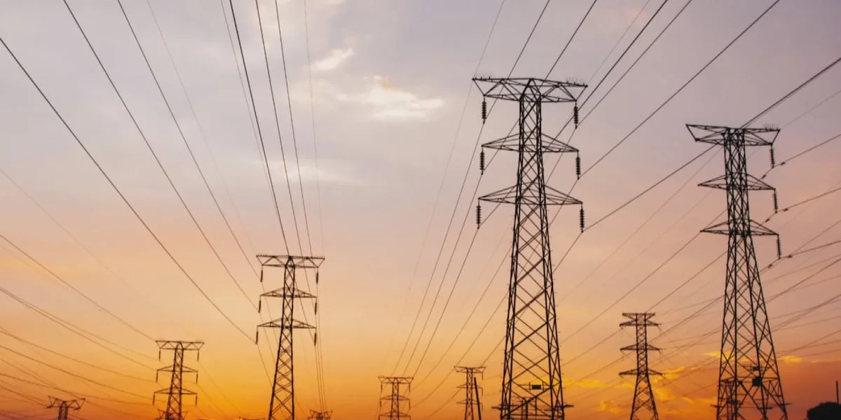 Texas utility commission launches resiliency webpage, Abbott orders data centers to fund own infrastructure