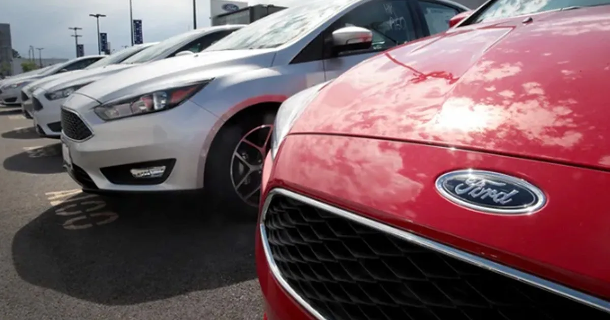 Ford recalls more than 255,000 Focus vehicles over engine stall risk