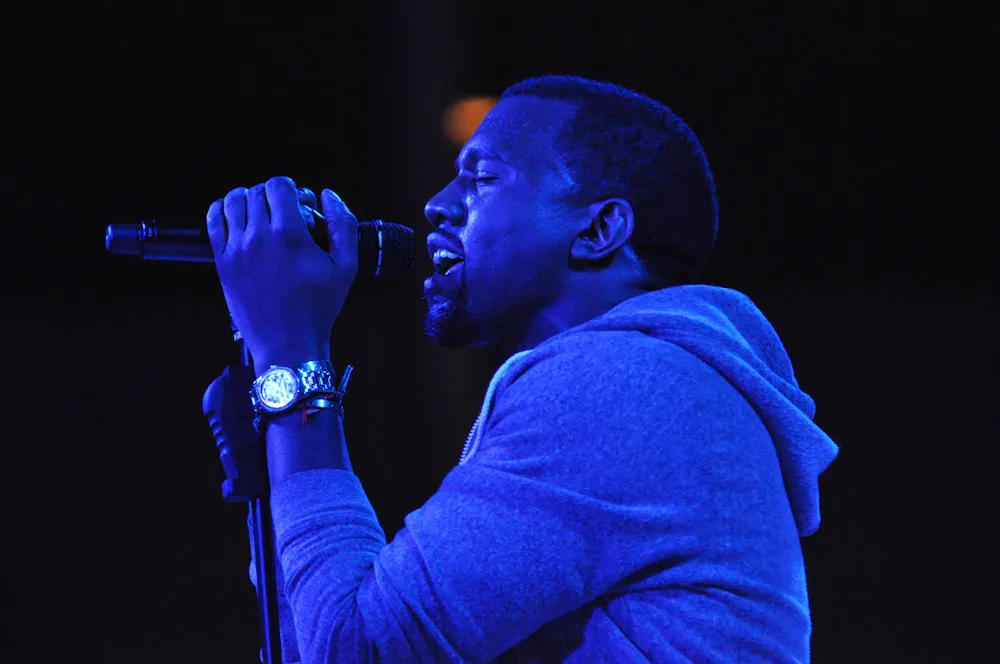 Kanye West suddenly announces summer show in San Antonio