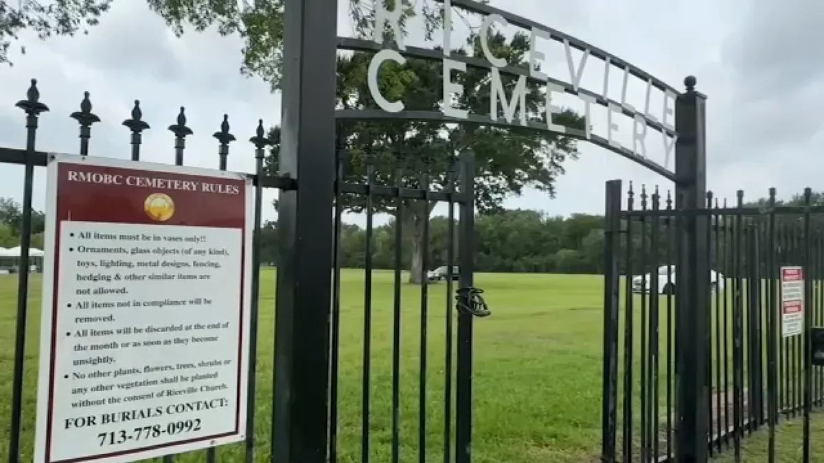 Houston officials announce new efforts to restore historic Riceville Cemetery