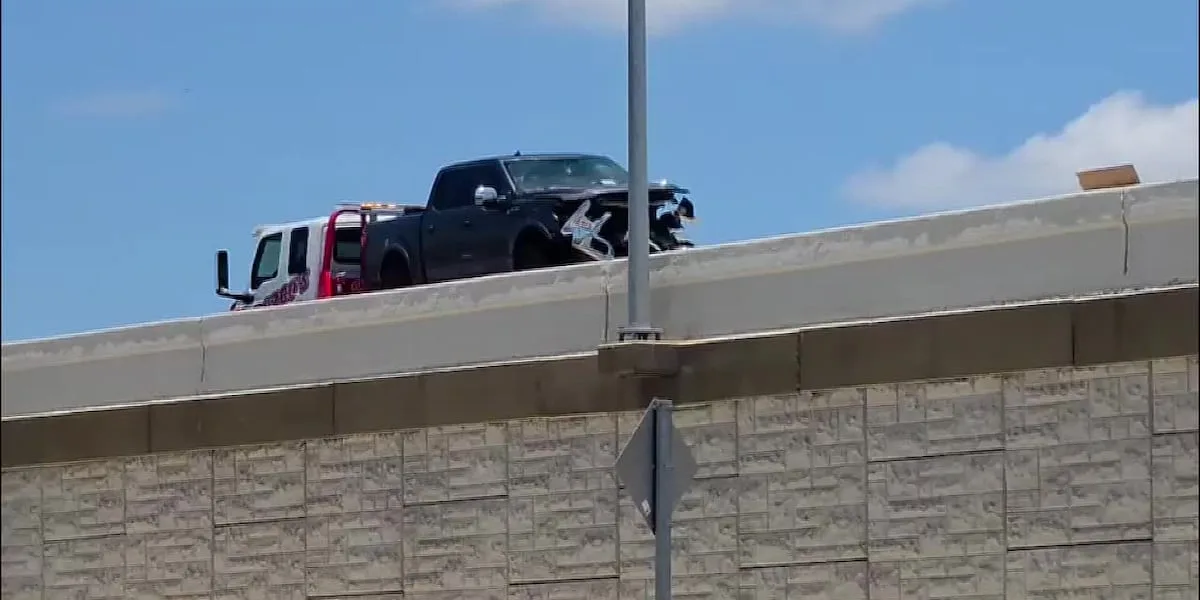 Laredo plane crash called 'miracle' as investigation continues