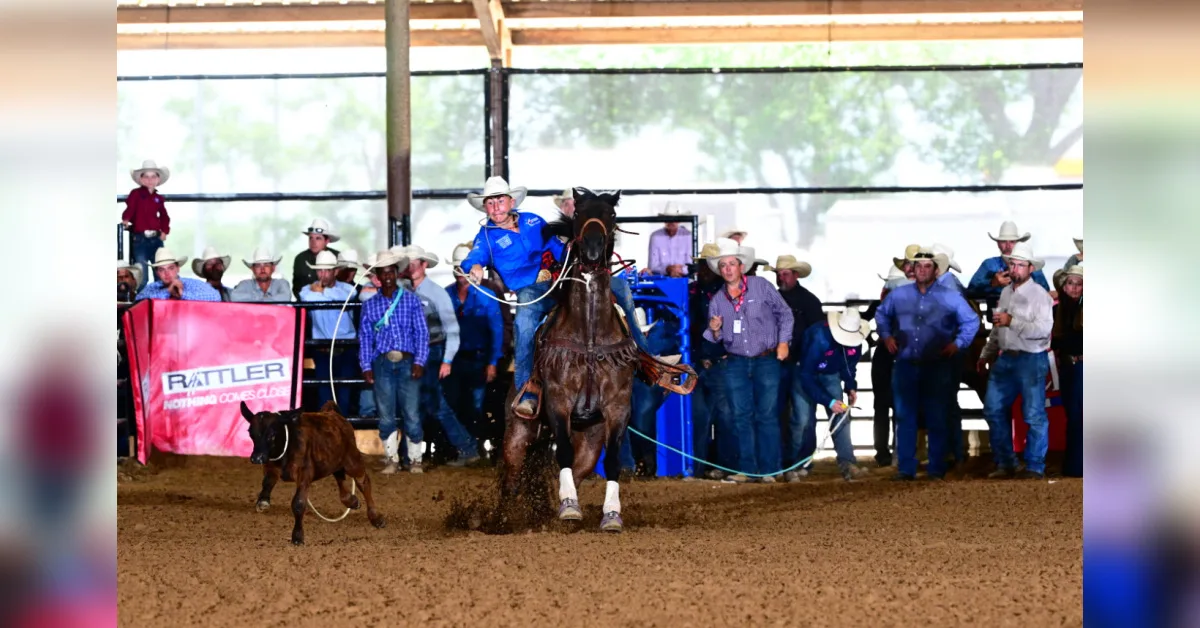 Sabinal roper heads to world championships
