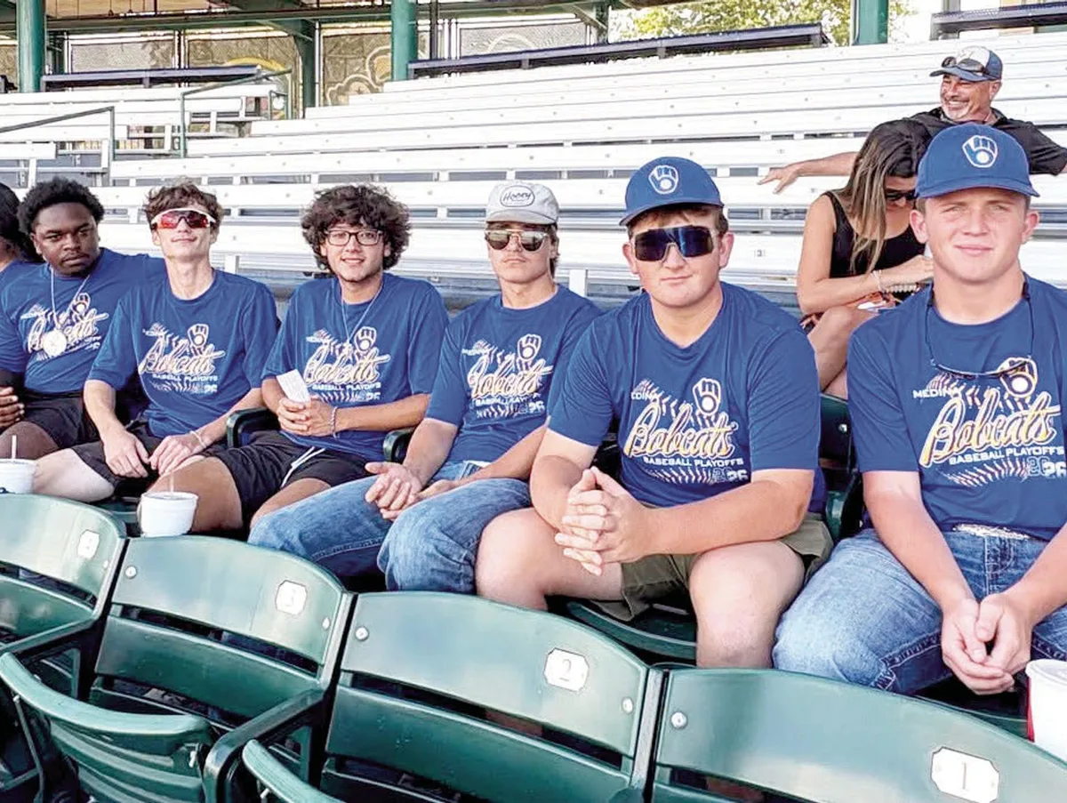 Medina Bobcats honored at Missions baseball game for historic season