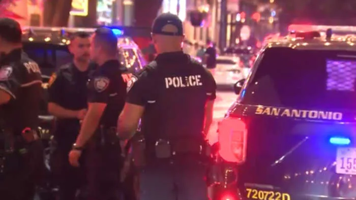 Woman hospitalized with life-threatening injuries after downtown shooting, SAPD says