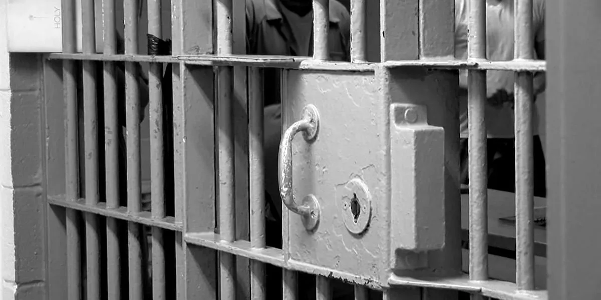 Laredo mother arrested after 3 children test positive for cocaine