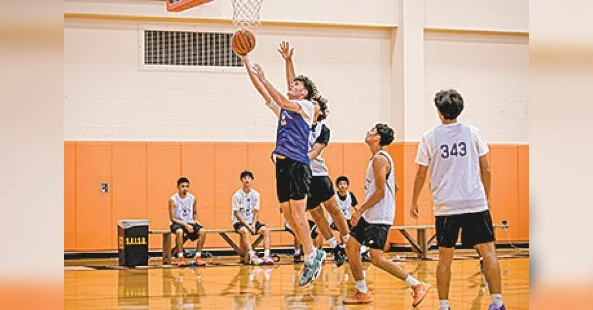 TIGERS DOMINATE BURBANK
