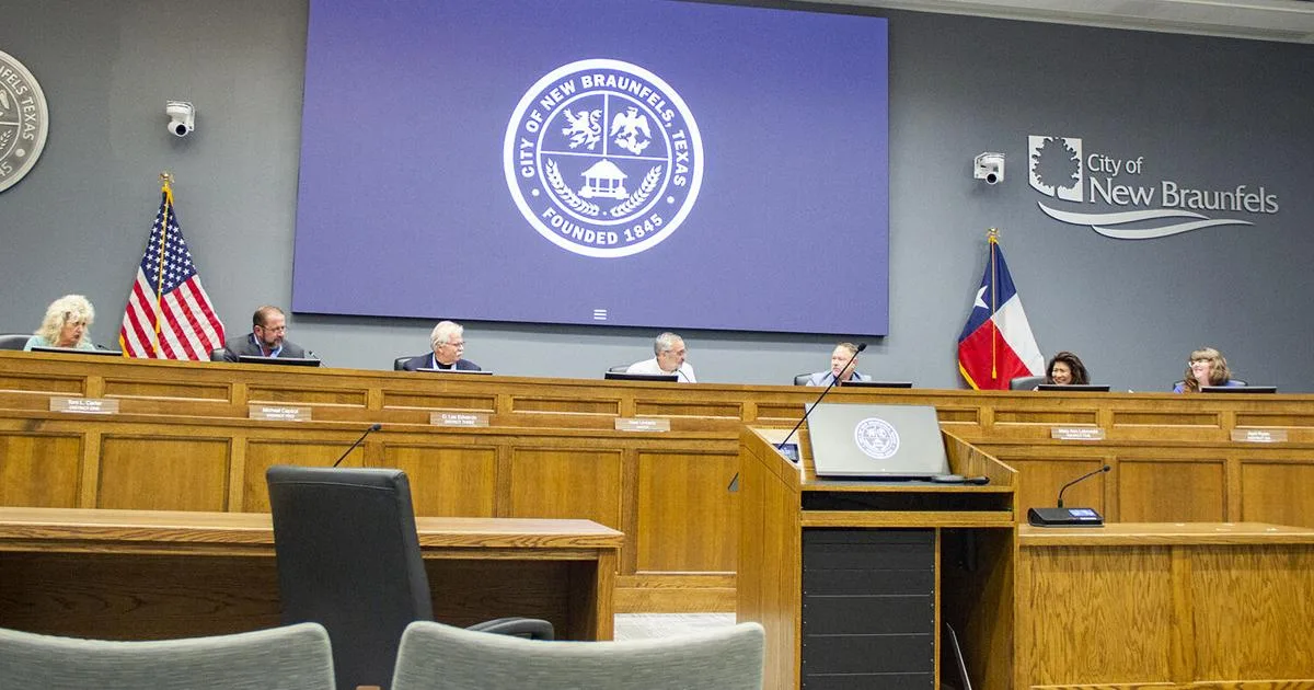 New Braunfels City Council directs city staff on charter review commission