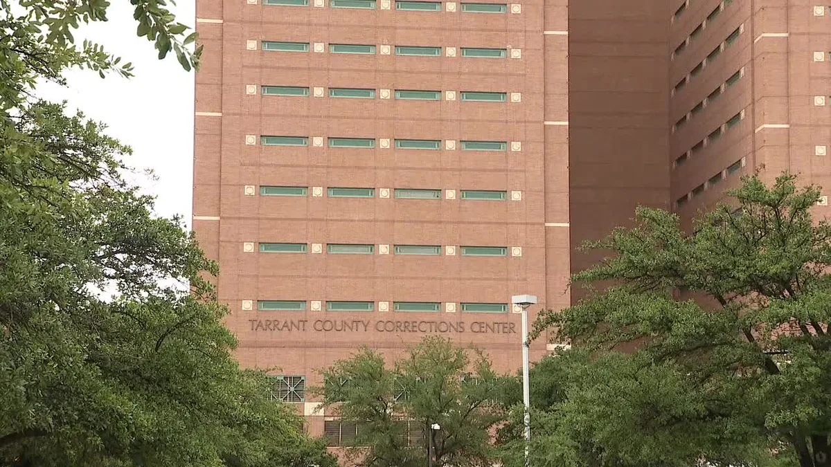 Tarrant County Jail inmate dies during medical emergency after refusing medical screening, officials say