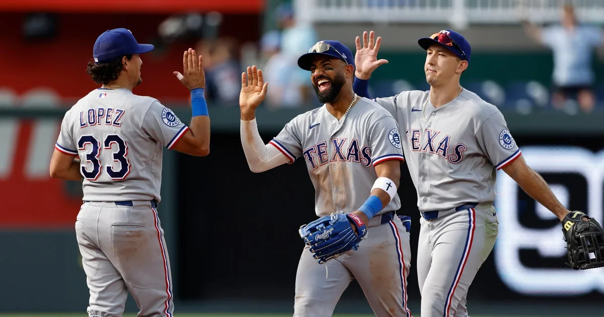 Corey Seager homers as Rangers beat Royals, reach .500 with 4-2 win