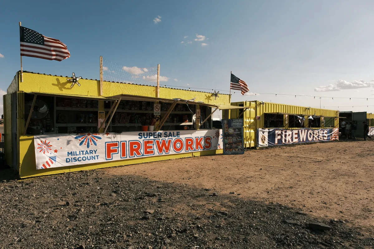 Are you allowed to buy and light fireworks in the El Paso city limits?